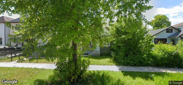 716 Flora Avenue（加拿大曼尼托巴省溫尼伯市）房屋照片