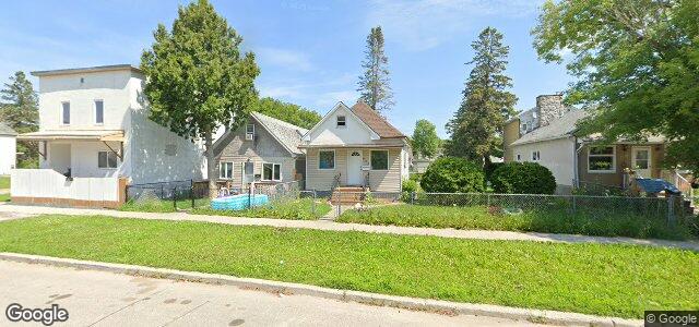 725 Stella Avenue（加拿大曼尼托巴省溫尼伯市）房屋照片