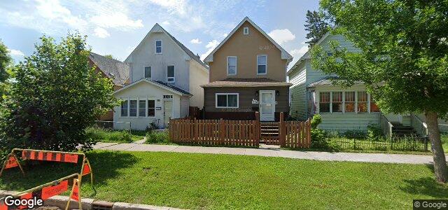 766 Flora Avenue（加拿大曼尼托巴省溫尼伯市）房屋照片