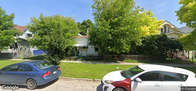 779 Flora Avenue（加拿大曼尼托巴省溫尼伯市）房屋照片