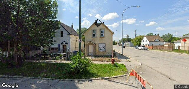 796 Flora Avenue（加拿大曼尼托巴省溫尼伯市）房屋照片