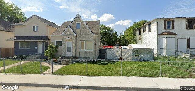 Larawan ng 824 Selkirk Avenue sa Winnipeg, Manitoba