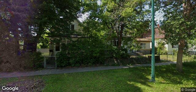 830 Flora Avenue（加拿大曼尼托巴省溫尼伯市）房屋照片