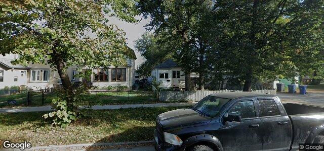 557 Doucet Street（加拿大曼尼托巴省溫尼伯市）房屋照片