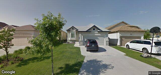 102 Golden Eagle Drive（加拿大曼尼托巴省溫尼伯市）房屋照片