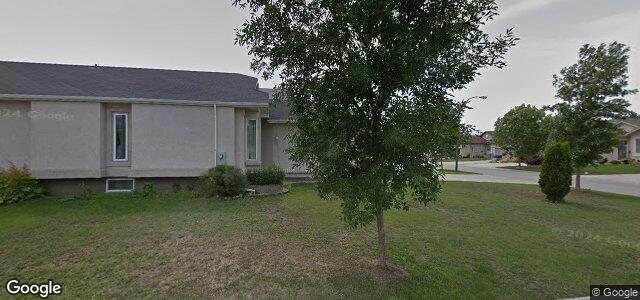 103 Walter Piper Grove（加拿大曼尼托巴省溫尼伯市）房屋照片