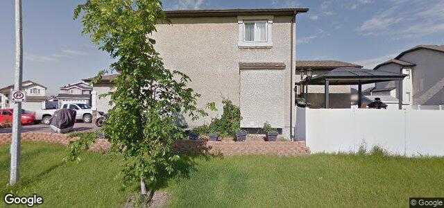 211 Golden Eagle Drive（加拿大曼尼托巴省溫尼伯市）房屋照片