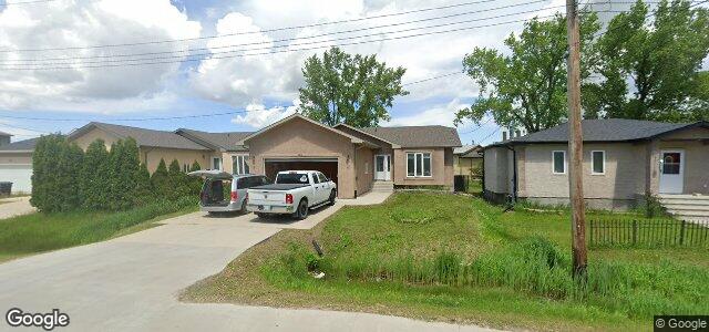 235 Grassie Boulevard（加拿大曼尼托巴省溫尼伯市）房屋照片