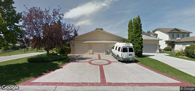 Photo of 291 Eaglemere Drive in Winnipeg, Manitoba