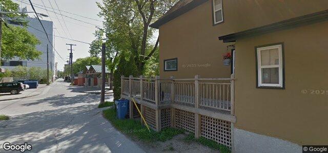 Photo of 254 Hugo Street N in Winnipeg, Manitoba
