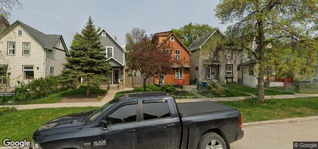 631 Warsaw Avenue（加拿大曼尼托巴省溫尼伯市）房屋照片