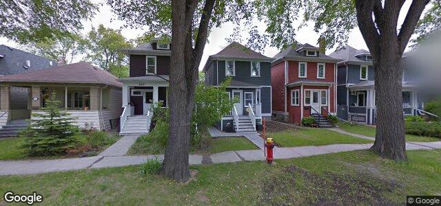 682 Warsaw Avenue（加拿大曼尼托巴省溫尼伯市）房屋照片