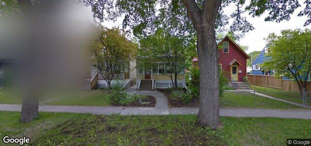 698 Warsaw Avenue（加拿大曼尼托巴省溫尼伯市）房屋照片