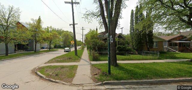 714 Warsaw Avenue（加拿大曼尼托巴省溫尼伯市）房屋照片