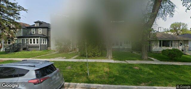 719 Warsaw Avenue（加拿大曼尼托巴省溫尼伯市）房屋照片