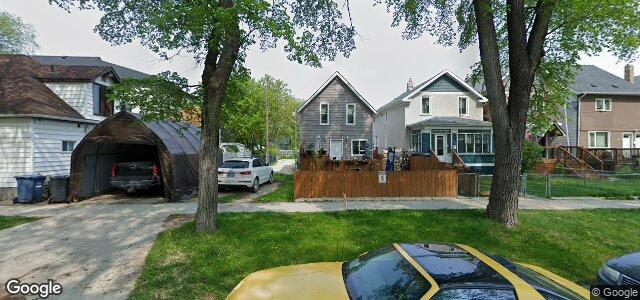 749 Warsaw Avenue（加拿大曼尼托巴省溫尼伯市）房屋照片