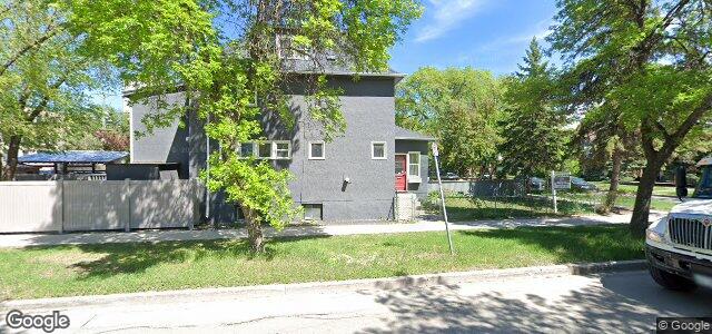Photo of 817 Jessie Avenue in Winnipeg, Manitoba