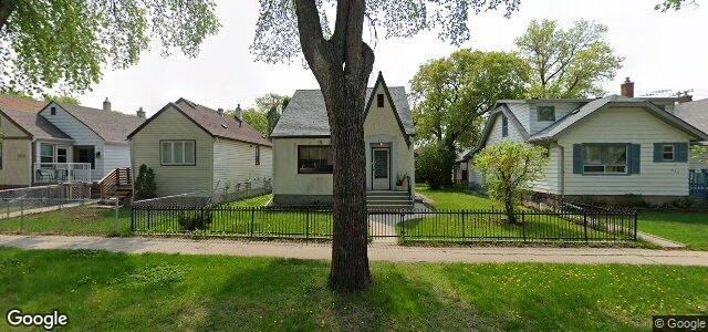 Photo of 870 Garwood Avenue in Winnipeg, Manitoba