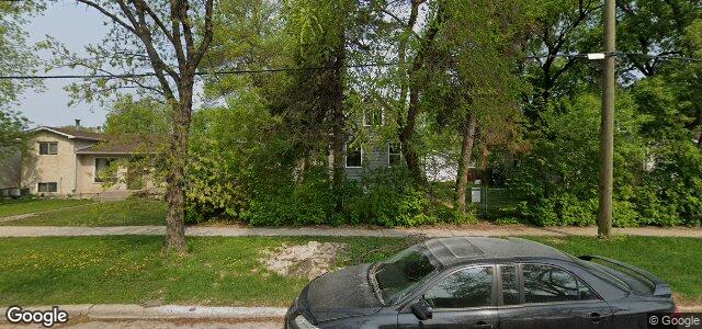 Larawan ng 875 Scotland Avenue sa Winnipeg, Manitoba