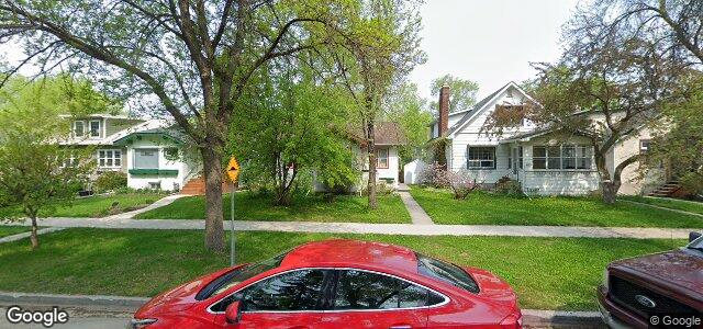 Photo of 895 Warsaw Avenue in Winnipeg, Manitoba