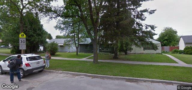 Photo of 374 Kent Road in Winnipeg, Manitoba