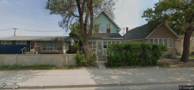 Photo of 665 Nairn Avenue in Winnipeg, Manitoba