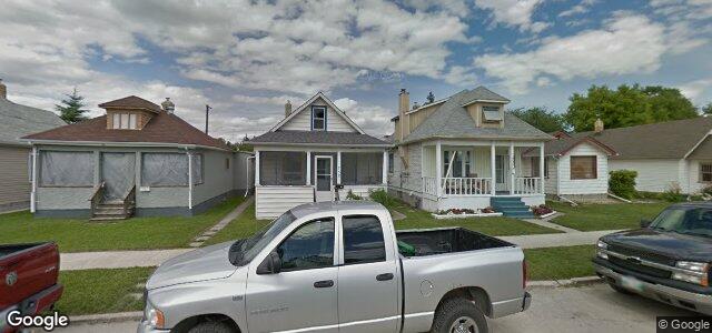 735 Mccalman Avenue（加拿大曼尼托巴省溫尼伯市）房屋照片