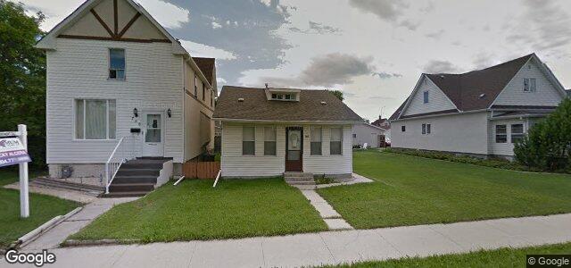 Photo of 746 Mccalman Avenue in Winnipeg, Manitoba