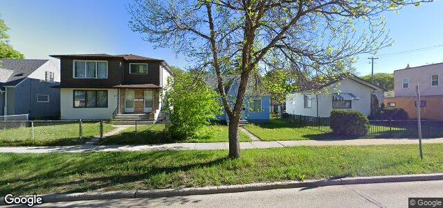 Photo of 831 Talbot Avenue in Winnipeg, Manitoba