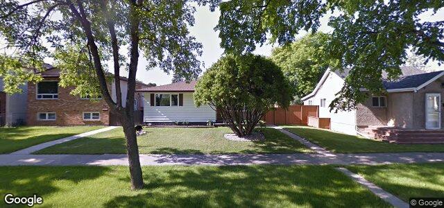 Photo of 924 Beach Avenue in Winnipeg, Manitoba