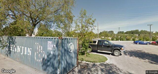 711 Weatherdon Avenue（加拿大曼尼托巴省溫尼伯市）房屋照片