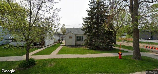 818 Weatherdon Avenue（加拿大曼尼托巴省溫尼伯市）房屋照片