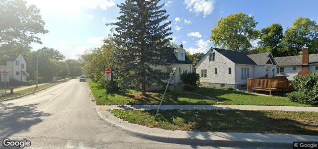 664 St Mary'S Road（加拿大曼尼托巴省溫尼伯市）房屋照片