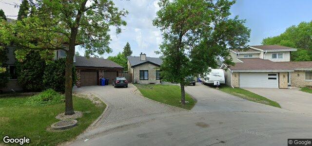 111 Woodview Bay（加拿大曼尼托巴省溫尼伯市）房屋照片