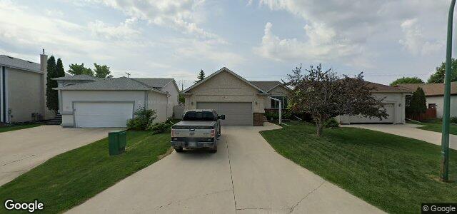 124 Coopman Crescent（加拿大曼尼托巴省溫尼伯市）房屋照片