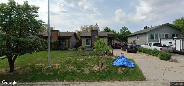 137 Woodview Bay（加拿大曼尼托巴省溫尼伯市）房屋照片