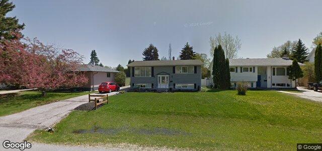 18 Epsom Crescent（加拿大曼尼托巴省溫尼伯市）房屋照片