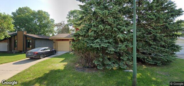 30 Pinawa Drive（加拿大曼尼托巴省溫尼伯市）房屋照片