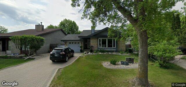 38 Woodview Bay（加拿大曼尼托巴省溫尼伯市）房屋照片