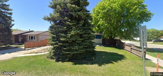 676 Cathcart Street（加拿大曼尼托巴省溫尼伯市）房屋照片