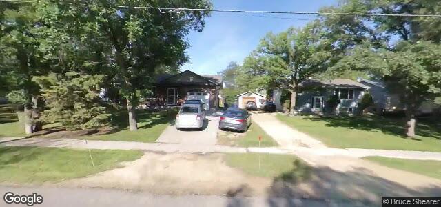 694 Elmhurst Road（加拿大曼尼托巴省溫尼伯市）房屋照片