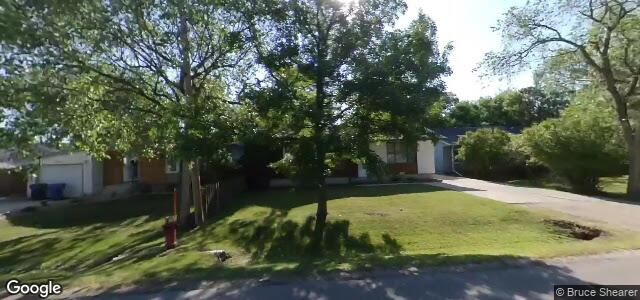 695 Elmhurst Road（加拿大曼尼托巴省溫尼伯市）房屋照片