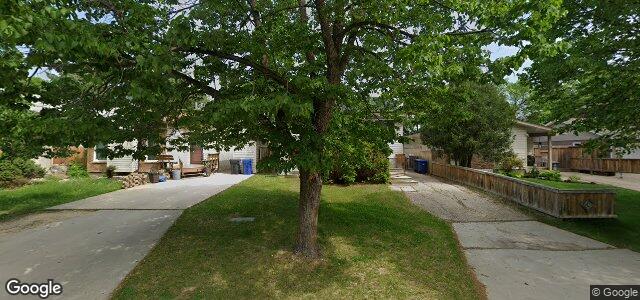 Larawan ng 71 Woodfield Bay sa Winnipeg, Manitoba