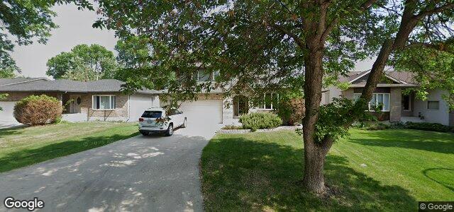 Larawan ng 115 Deerpark Drive sa Winnipeg, Manitoba