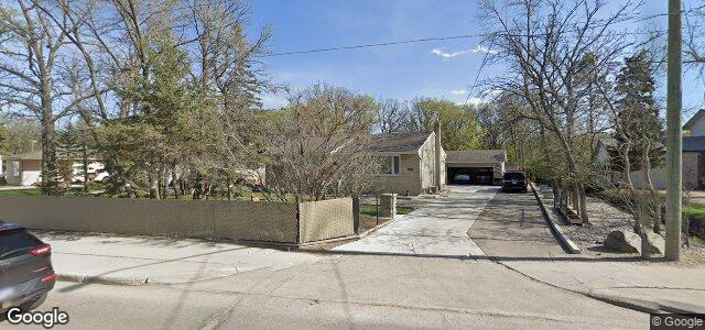 4722 Roblin Boulevard（加拿大曼尼托巴省溫尼伯市）房屋照片