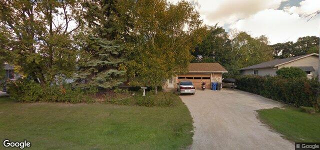 667 Hilton Street（加拿大曼尼托巴省溫尼伯市）房屋照片