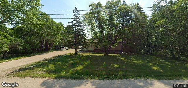 881 Oakdale Drive（加拿大曼尼托巴省溫尼伯市）房屋照片