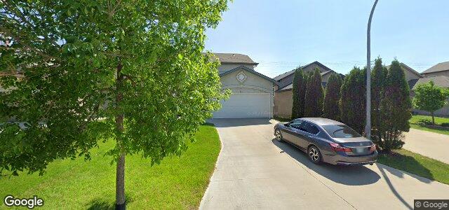 136 Shore Street（加拿大曼尼托巴省温尼伯市）房屋照片