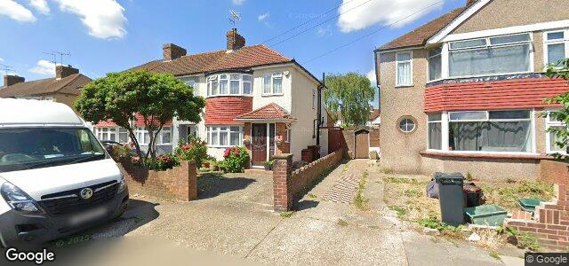 Photo of 205 Rochester Avenue in Winnipeg, Manitoba