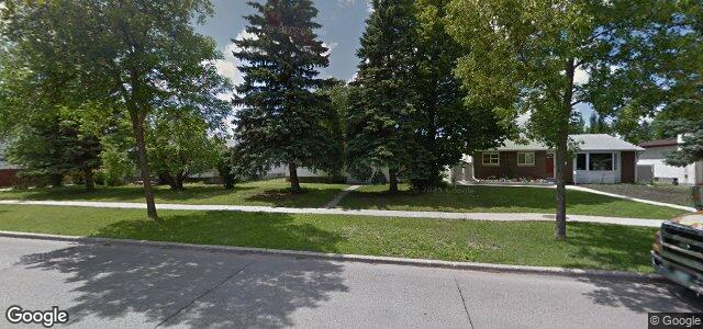 394 Dalhousie Drive（加拿大曼尼托巴省溫尼伯市）房屋照片